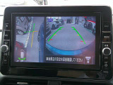 【アラウンドビューモニター】空から見下ろした映像がナビ画面にて確認可能です。駐車もラクラクですよ♪