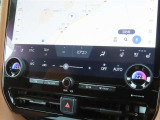 オートエアコンで車内はいつでも快適です♪