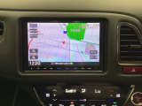 ナビゲーションはフルセグTV対応のGathers純正メモリーナビを搭載しています。Bluetoothオーディオ機能がありますので、スマートフォンなどの音楽も再生できます。