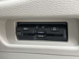 ETCで高速代の支払いもスムーズ!カードを持っていればご納車日当日からご利用いただけます。別途セットアップ料が必要です。