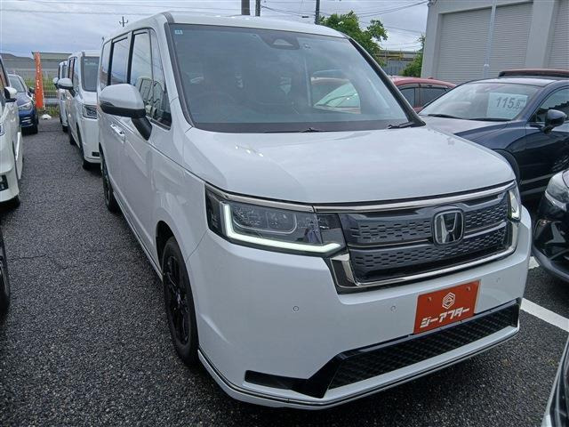 ステップワゴン 1.5 スパーダ 4WD 禁煙車 社外ナビ フルセグTV