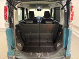 乗せる人数、荷物によってシートをアレンジすれば、ダンボールなどの大きい荷物や、釣り具などの長尺物も載せられそうですね!
