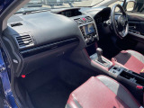 店舗にて現車の確認もいただけますので、お電話で在庫のご確認の上是非ご来店くださいませ。