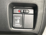 【パワースライドドア】スマートキーや運転席のスイッチでスライドドアの開閉が可能♪電動だから力を入れてドアを開ける必要が無く、小さいお子様でも、重い荷物を持っている時もラクに開け閉めできます♪