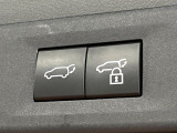 【パワーバックドア】スマートキーや運転席のボタンを押すだけでリアゲートが自動で開閉します!荷物を持っている時や、高い位置にあるバックドアを閉める際に便利な機能です♪