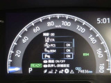サポカーは、高齢運転者を含めたすべてのドライバーによる交通事故の発生防止・被害軽減対策の一環として、国が推奨する新しい自動車安全コンセプトです。詳しくは販売店スタッフまでおたずねください。