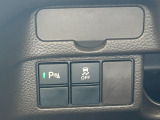 運転席操作部スイッチの画像です。