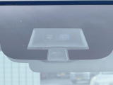 【スズキ セーフティサポート】走行中に前方の車両等を認識し、衝突しそうな時は警報とブレーキで衝突回避と被害軽減をアシスト。より安全にドライブをお楽しみいただけます。