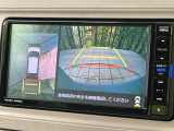 【パノラマモニター】専用のカメラにより、上から見下ろしたような視点で360度クルマの周囲を確認することができます☆死角部分も確認しやすく、狭い場所での切り返しや駐車もスムーズに行えます。