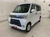 お探しのお車がございましたら遠慮なく店舗スタッフにご相談下さい。