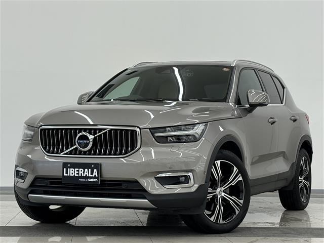 XC40 T4 AWD インスクリプション 4WD 4WD 本革シート