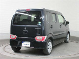 中古車ならトヨタのU-Car。1年間走行距離無制限のトヨタロングラン保証がついて安心です。 ※ボディカラー及び内装色は、画像の色と実際の色が異なって見える場合がございます。