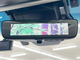 【デジタルインナーミラー】後席の大きな荷物や同乗者で後方が確認しづらい時でも安心!カメラが撮影した車両後方の映像をルームミラー内に表示。クリアな視界で状況の確認が可能です!