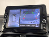 上から丸見えアラウンドビューモニター付きです。