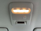 SOSコールスイッチです。NissanConnectにご加入していただくとご利用いただけます。