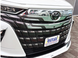 入庫時・販売時・納車前に、弊社基準の68項目に及ぶ点検整備を実施しております。