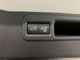 パワーバックドアスイッチ・予約ロック機能もありますよ!