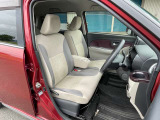 アームレスト付きで運転楽々★