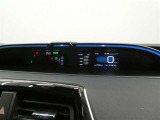 U-Carの販売だけでなく自動車保険、携帯電話の販売も行っております。