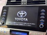 【メーカー純正ナビ】インテリアに溶け込むスタイリッシュな「専用設計」メーカーナビを装備♪視認性や操作性など基本性能にも優れ、より上質なカーライフをお楽しみいただけます。