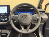 ステアリングスイッチ搭載!手を離さずに手元のスイッチでさまざまな操作が可能。運転中、視線をそらさなくても操作ができて安全です!