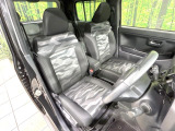 運転席シート廻りは使用感も少なく、良好な状態となっています。丁寧に使われていたことがよくわかりますね。