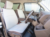運転席の高さを変更できるので、体格に合わせた位置で運転できます!