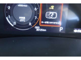 トヨタ認定中古車には1年間走行距離無制限の『ロングラン保証』がついています。年式は問わず、全国約5,000ヶ所のトヨタのお店で保証修理を受けることができます。