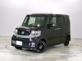 ホンダカーズ東京中央U-Select三鷹店へようこそ。当社下取りのお墨付き車両。人気車両で充実装備の一台。おススメです。どうぞご覧くださいませ。