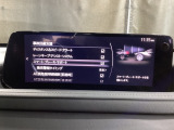 車や障害物だけでなく人や自転車も検知し、ブレーキを自動制御して衝突回避をサポートしてくれるSBS(スマートブレーキサポート)を装備!