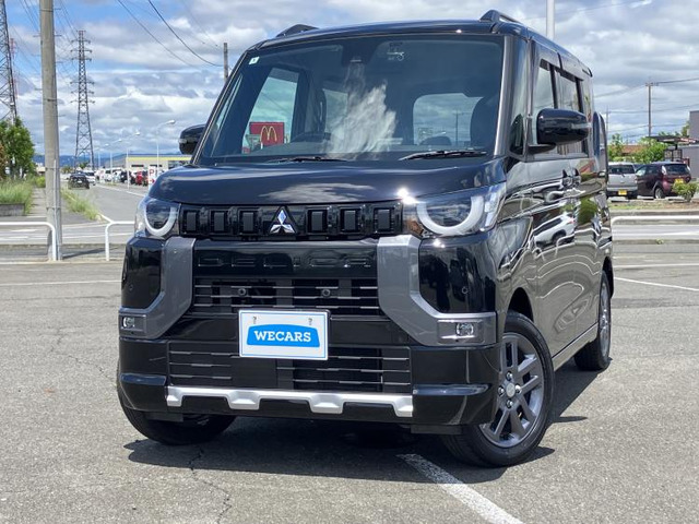 デリカミニ G プレミアム 4WD 