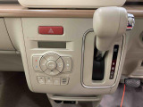 群馬ダイハツでは、安心してお乗りいただけるようにすべての車に検査・クリーニングを実施しています。