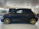 ご覧いただきありがとうございます。当店はショールーム内と屋外展示場に選りすぐりのFIAT・ABARTH・Alfaromeoの正規認定中古車を展示しており、在庫車両はできる限り多く撮影、掲載してご案内しております。