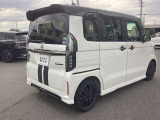 年式相応ですが、納車時にはできる限りキレイに納車させていただきます。どうしても気になるところ等ありましたら、低価格にてお直しいたしますので、何なりとお申し付けください。