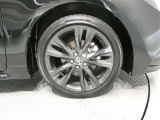 215/45R17です