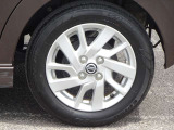 【タイヤ】 【純正14インチアルミホイール】《155/65R14》専用のアルミなのでお車のイメージぴったりですね!