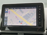 ナビ付きですので知らない場所にお出かけの際には道に迷うことなく目的地に到着できるので非常に活躍します。