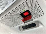 あおり運転をされても安心!緊急通報も可能、ボタンを押すだけでオペレーターにつながるSOSコール付。(別途登録費用が必要となります。)