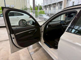 BMW正規ディーラー BMW Premium Selection調布の認定中古車です。厳しい基準をクリアした高品質車両のみ販売。BMW認定中古車保証付き(最長4年・距離無制限)、全国納車対応可能です。