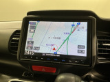 アップルカープレイ対応ギャザズナビ搭載です。知らない道も安心ですね!