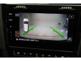 【リヤビューカメラ】【障害物センサー】車庫入れなどバックでの駐車に便利です。