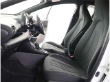 見通しのよいすっきりとした視界で、誰でも運転しやすいです。運転のしやすさは疲れにくさにも繋がりますよ♪