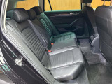パサートヴァリアント TDI ハイライン ディーゼル 本革シート 修復歴無し