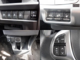 各種スイッチ付きです。話題の衝突軽減ブレーキ搭載。安全運転の強い味方です☆