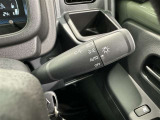 【オートライト】車外の明るさに応じて自動的にライトの点灯・消灯をしてくれます