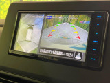 【マルチアラウンドモニター】専用のカメラにより、上から見下ろしたような視点で360度クルマの周囲を確認することができます☆死角部分も確認しやすく、狭い場所での切り返しや駐車もスムーズに行えます。