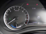 ハイブリッド車には、日産独自のハイブリッドシステムを搭載シンプルで高効率な1モーター2クラッチ方式インテリジェント デュアル クラッチ コントロールの搭載をはじめ高出力なリチウムイオンバッテリーなどを採用
