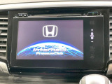 【純正ナビ】人気の純正ナビを装備。オーディオ機能も充実しており、Bluetooth接続すればお持ちのスマホやMP3プレイヤーの音楽を再生可能!毎日の運転がさらに楽しくなります!!