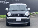 フロントガラスの上部には衝突軽減ブレーキの装置も付いており、より安全に運転を楽しんでいただくことができます。
