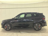 【BMWのxDrive】xDriveはいかなる状況下でも安定した走りを実現しています。 これによりストレスなく運転できることはもちろんのこと、安全性能も向上しています。